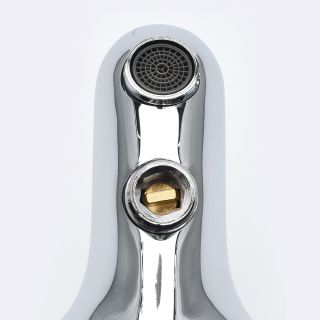 Смеситель для ванны AQUAme Prato AQMP6132 с душевым гарнитуром хром